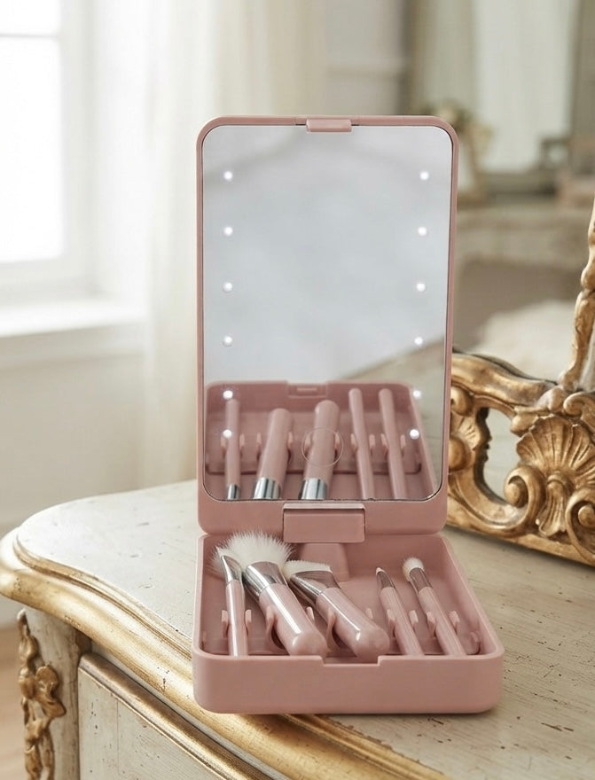 Travel Size Makeup Brushes with Case and Mirror 5 PCS Set - Pink