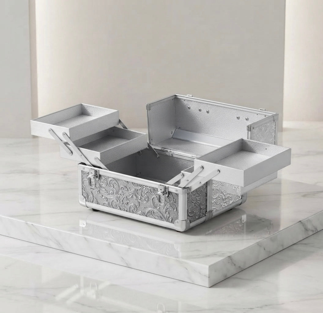 Large Vanity Case with Keys - Silver