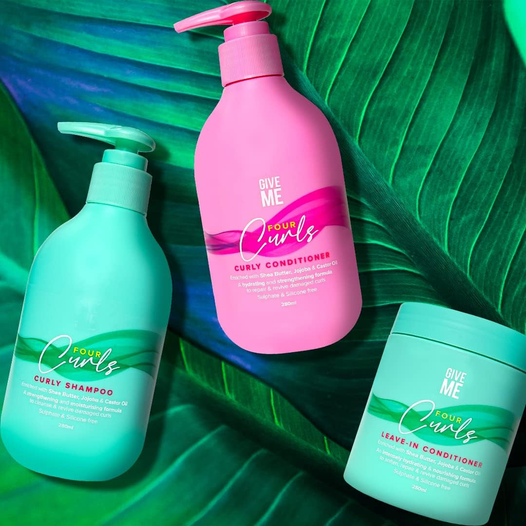 Cosmetics Four Curls Shampoo, Curly Hair Products, Moisturising, Sulphate Free, Hydrating Formula Infused with Shea Butter Castor and Jojoba Oil